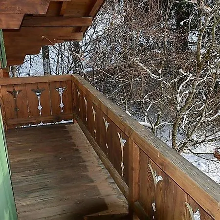 Sleeps 7 Wifi Гштад
